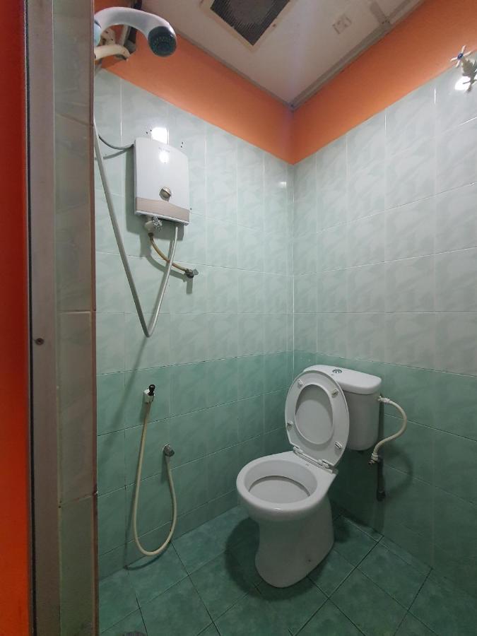 Highway Budget Hotel Ίπο Εξωτερικό φωτογραφία